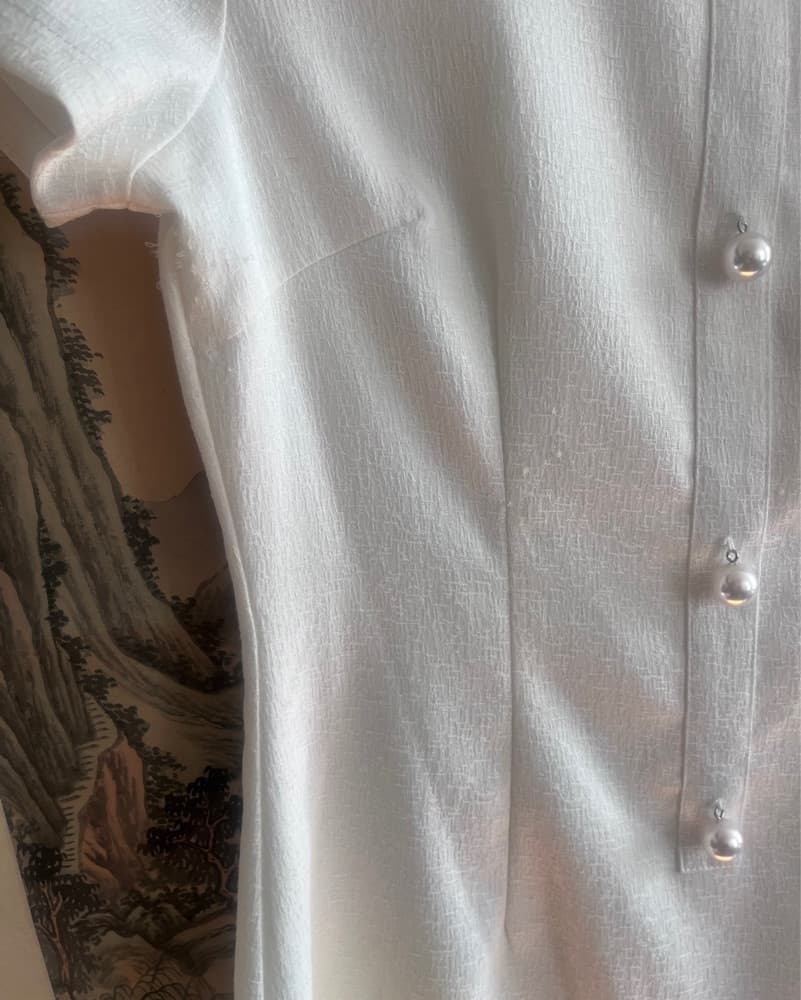 White Dress With Pearl Detailing - Image 4