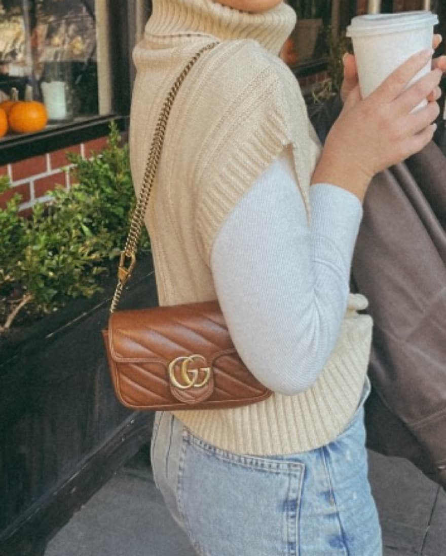 Brown Leather Gucci Crossbody Purse - Image 1