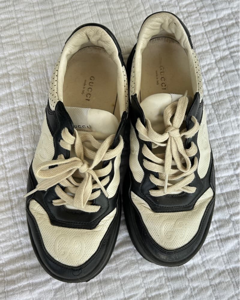 Gucci Leather Sneakers - Image 1