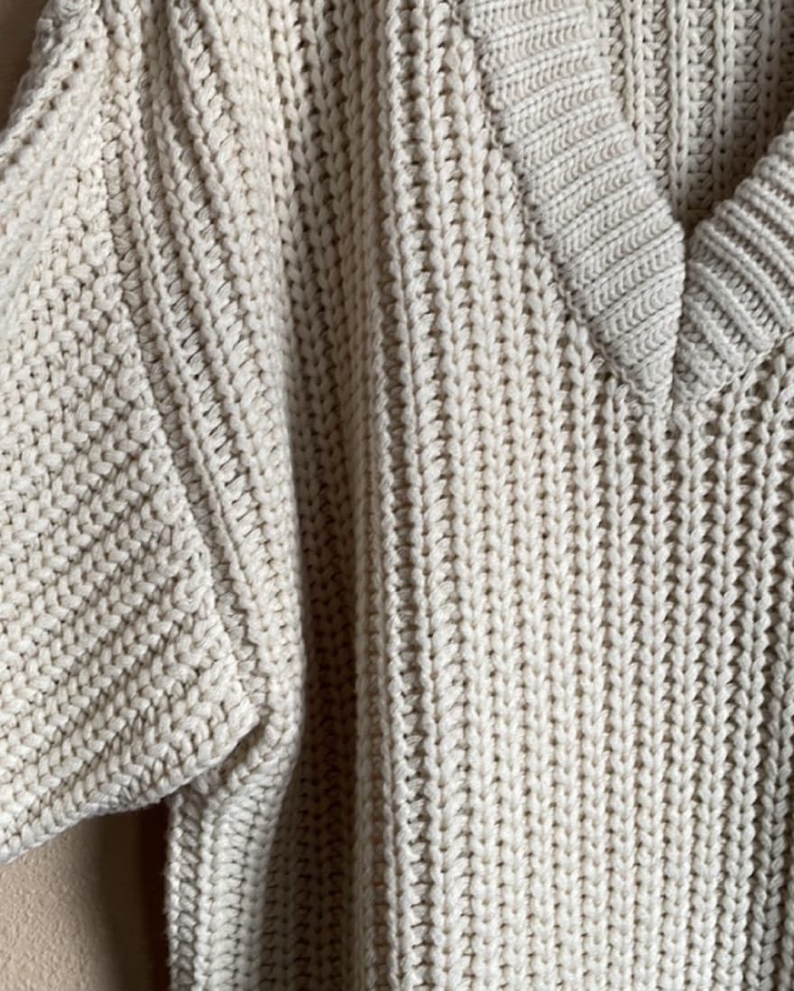 Topshop V-neck Chunky Knit Sweater - Image 3