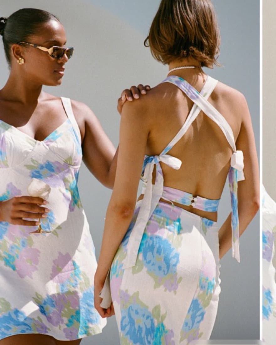 Darlia Set - Cascade Floral - Image 5