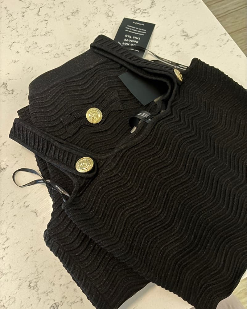 $500 Black Knit Retrofete Set  - Image 4