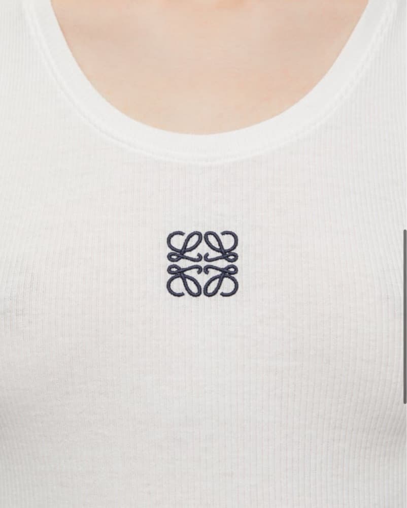 Loweve Tank Top - Image 2