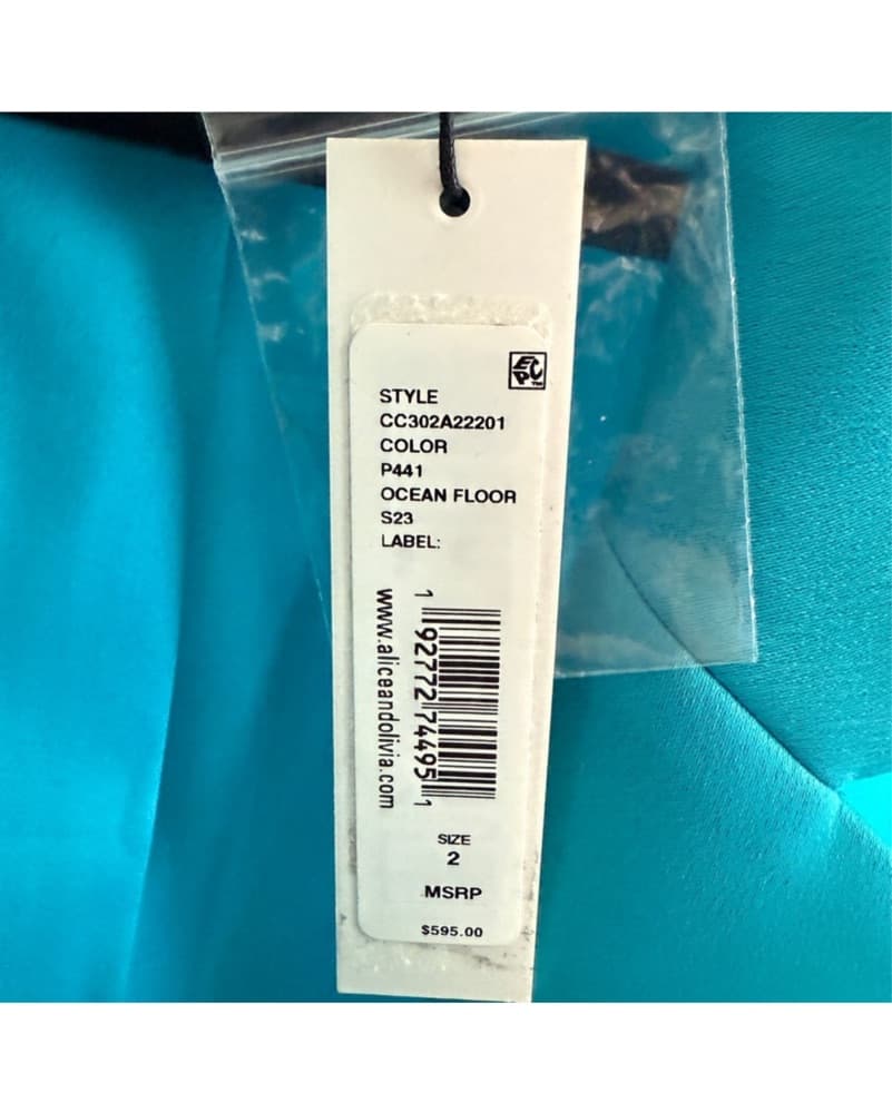NWT Alice + Olivia Teal Oversize Blazer  - Image 4