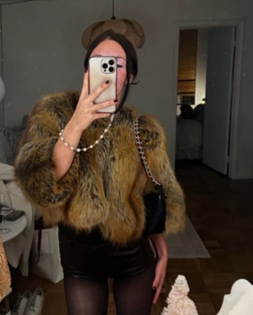 Vintage Cropped Fur Coat - Image 1