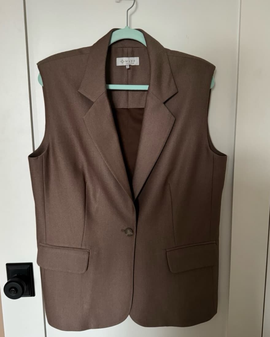 Brown Sleveless blazer / Vest - Image 1