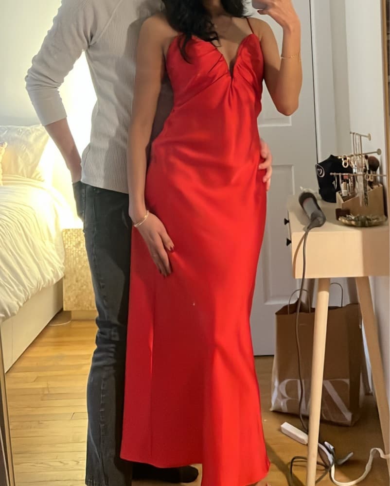 Zara Red Heart-Neckline Satin Dress - Image 2