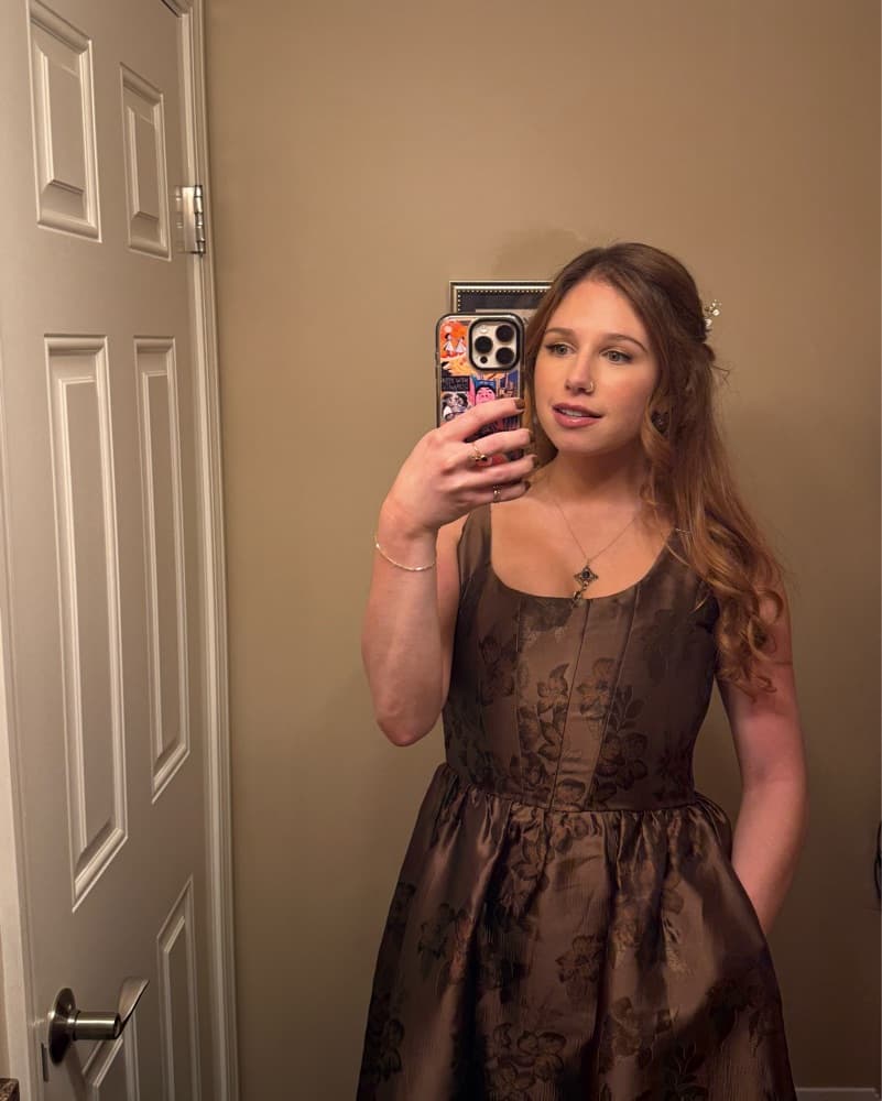 THE AVERY DRESS V CHAPMAN - Image 4