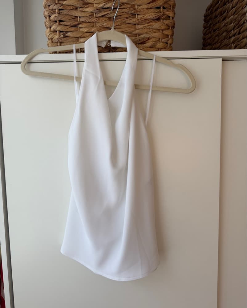 Elegant White Halter Top - Image 1