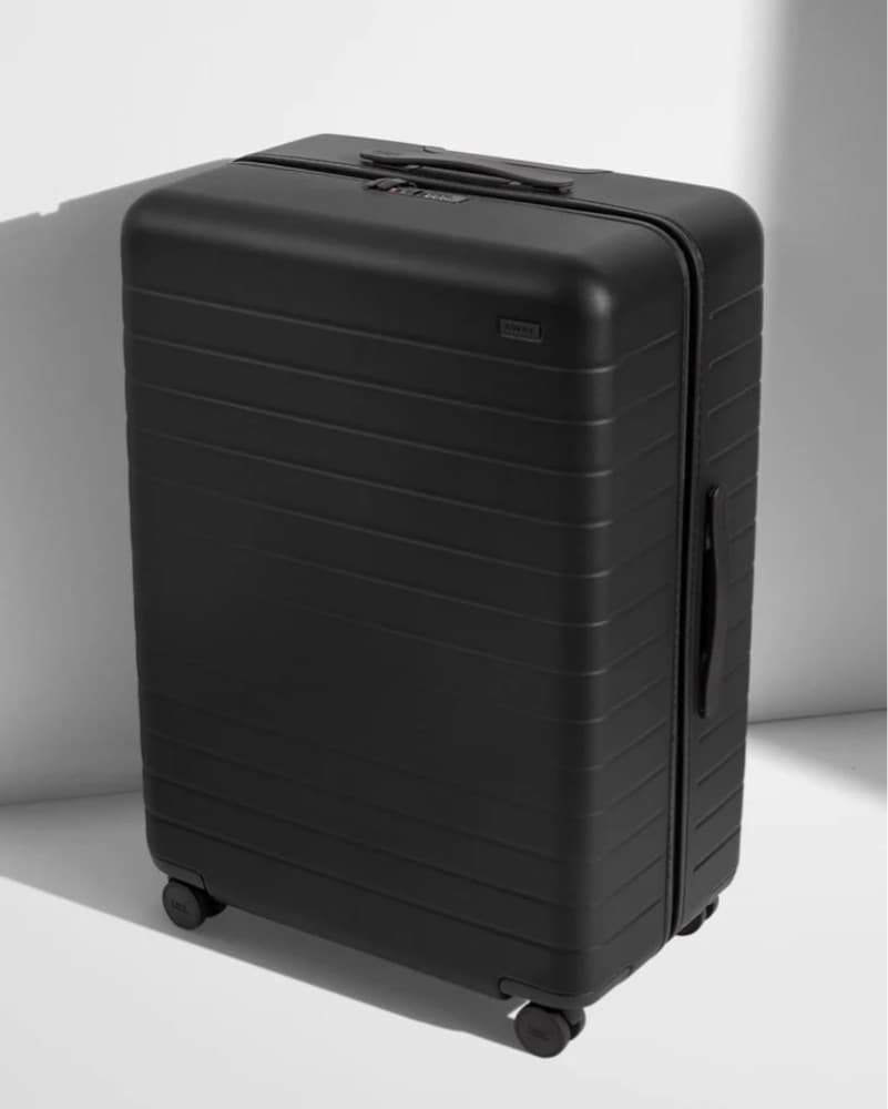 Away Large Suitcase Jet Black - Image 2