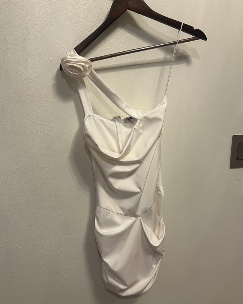 Heiress Beverly Hills White Mini Dress - Image 4