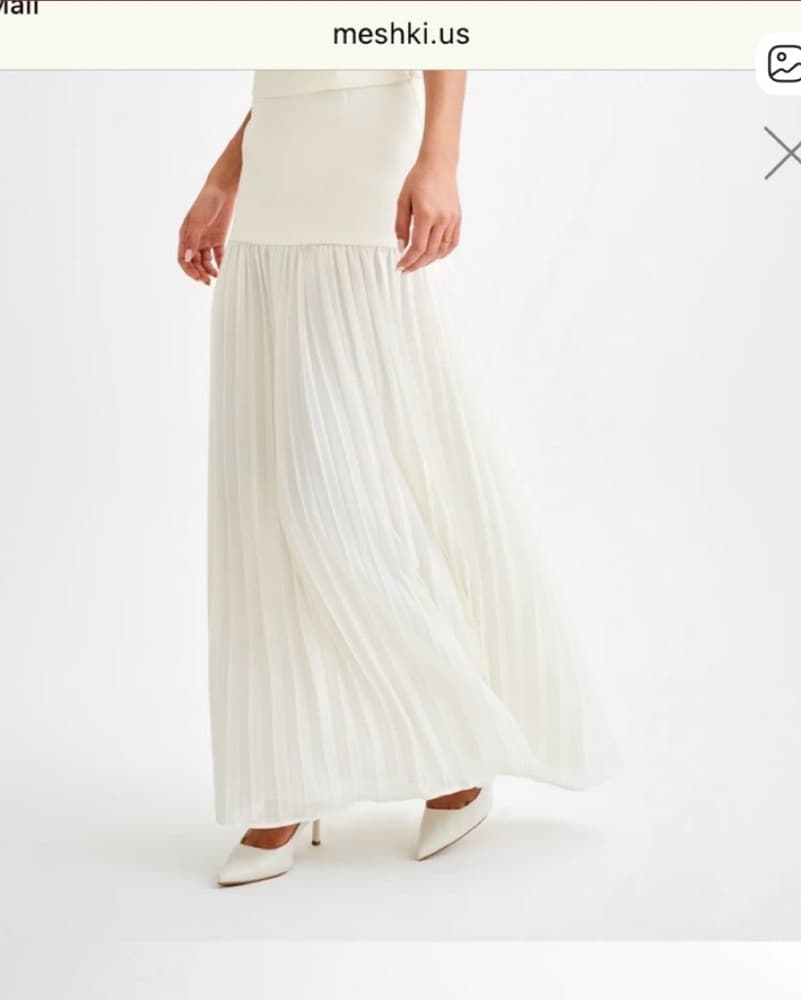 Meshki Jillian Pleated Maxi Skirt- White - Image 2