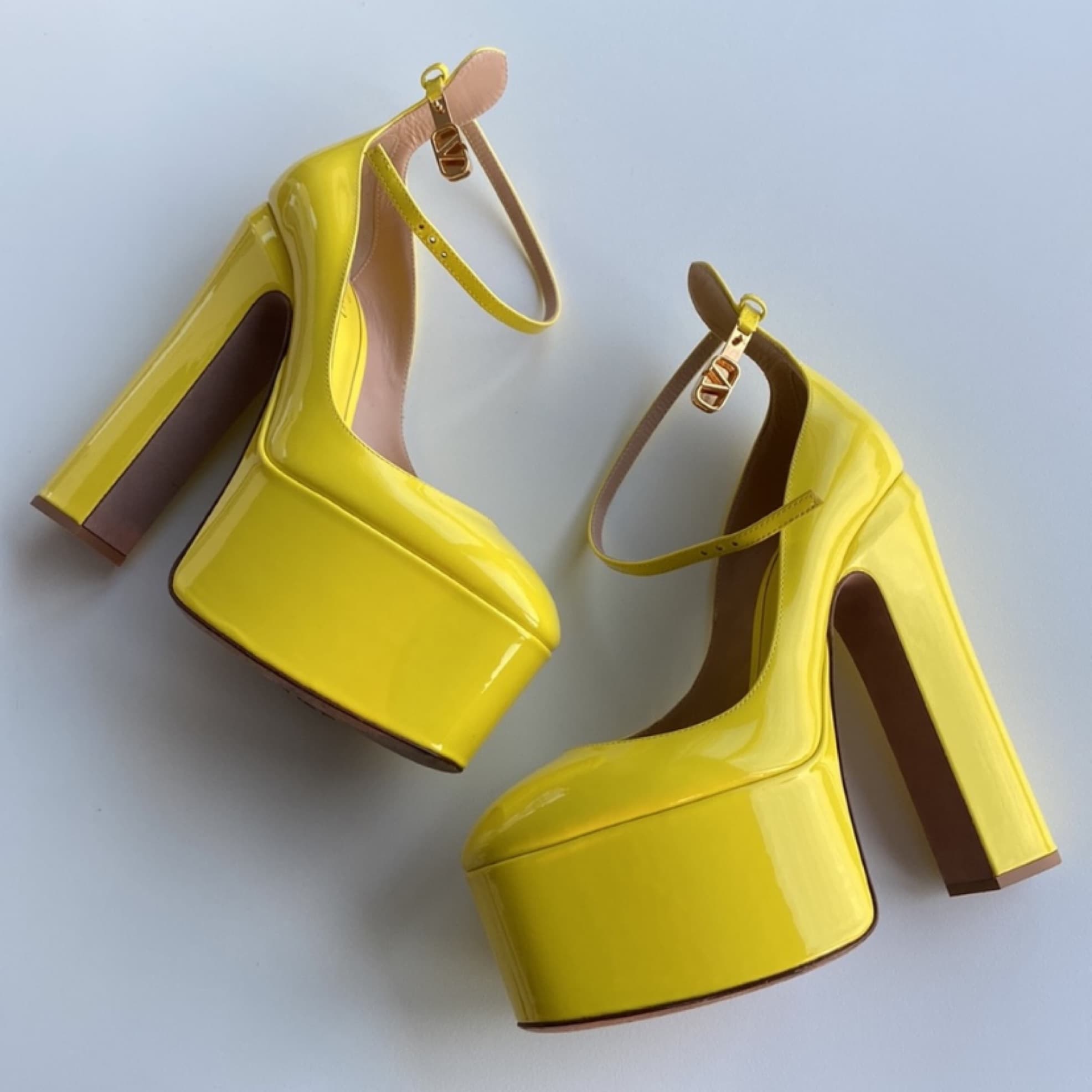 Valentino Tan-go Platform Heels Yellow - Image 3