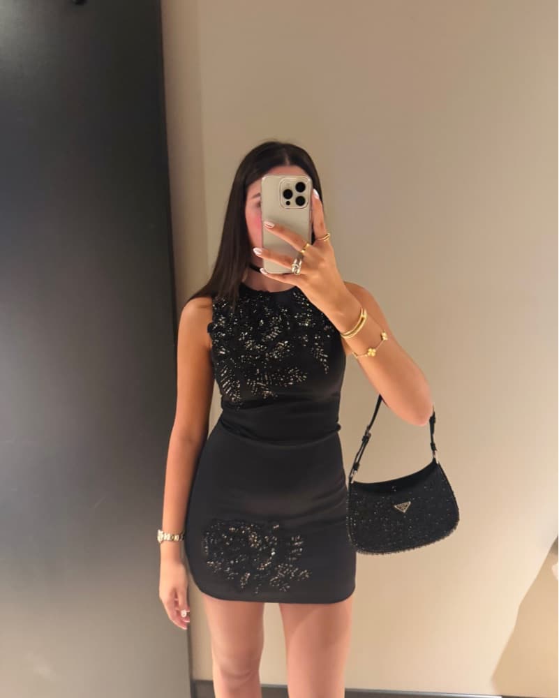 Alice And Olivia Black Mini  - Image 1