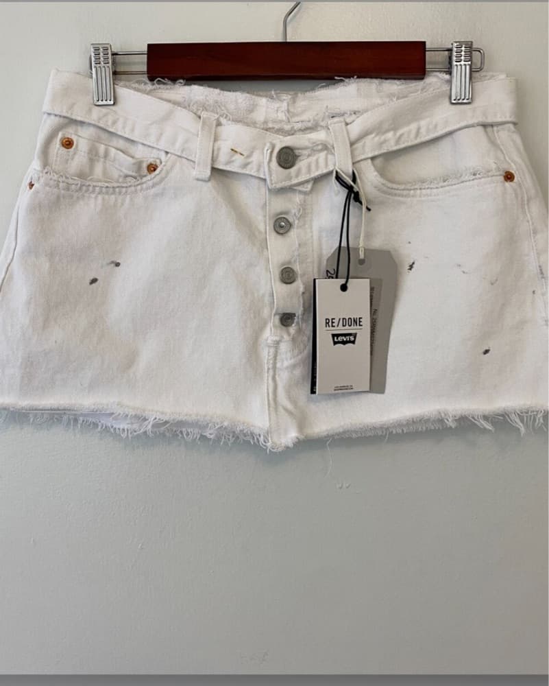NO STAINS! REDONE x Levis mini skirt - Image 1