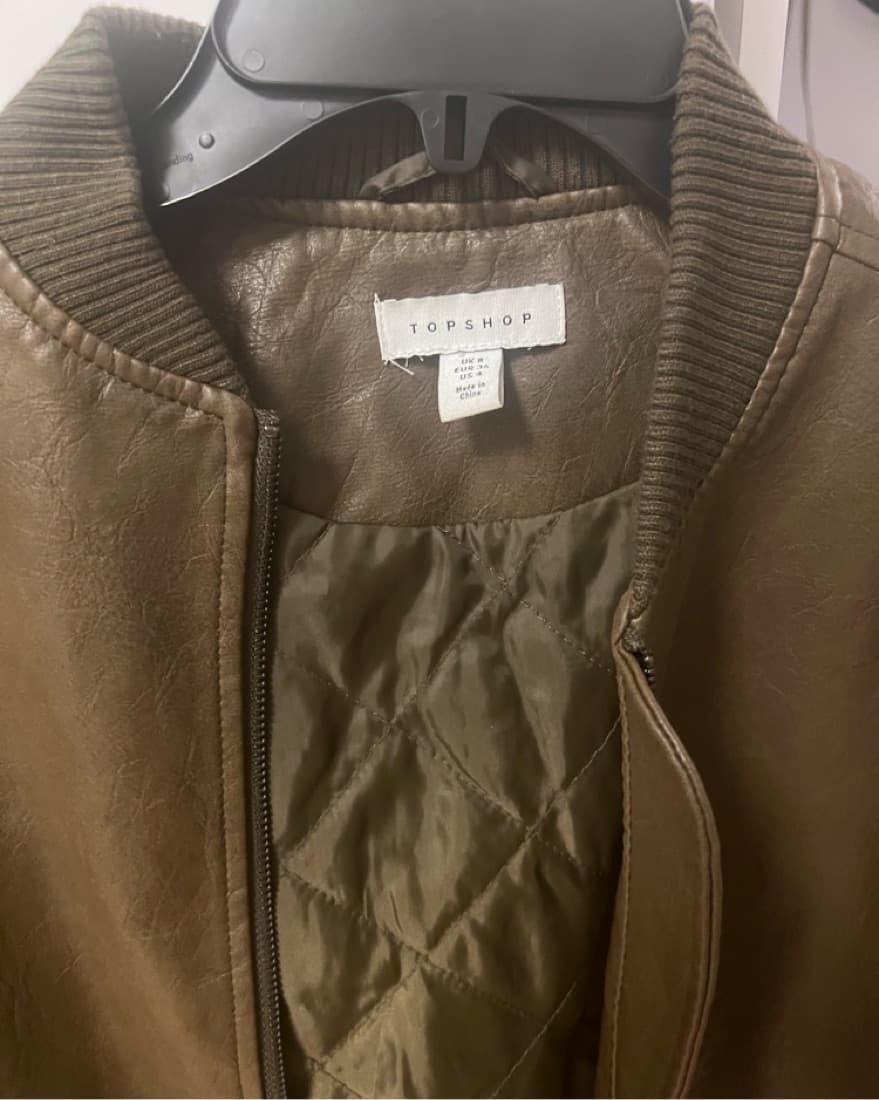 Oversized Faux Leather Bomber Jacket - Image 5