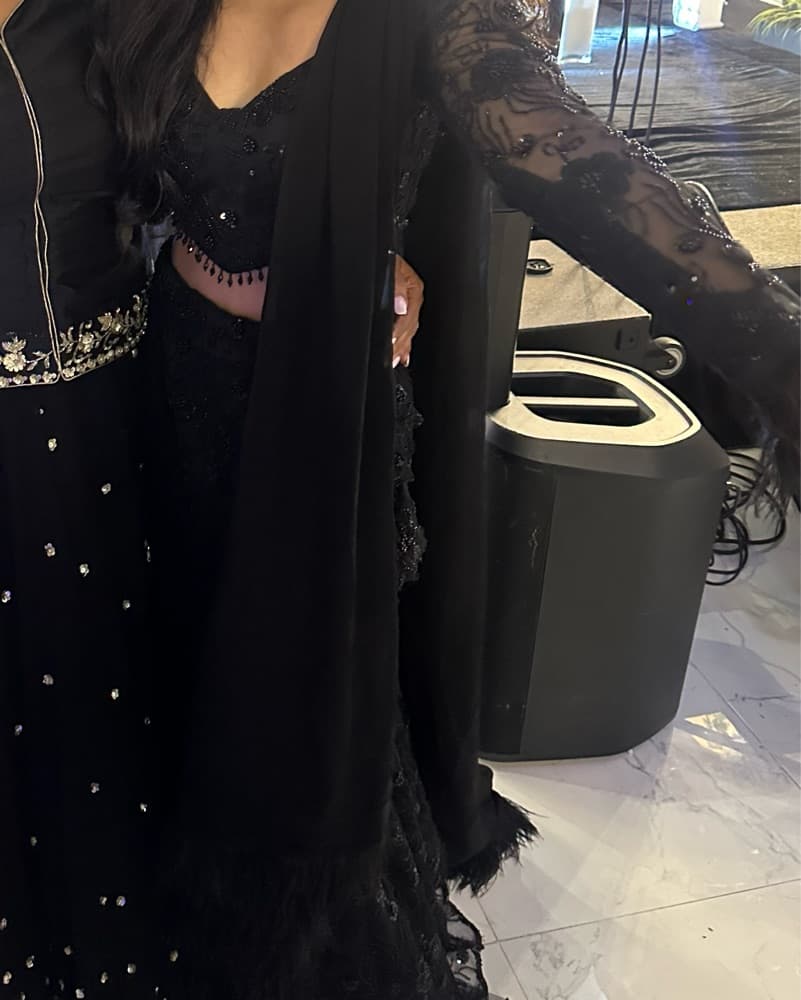 black lehnga - Image 2