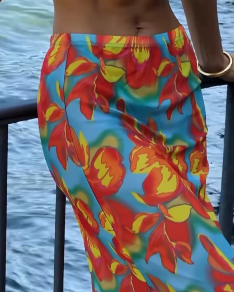 Vibrant Tropical 3 Piece Bikini Set - Image 2