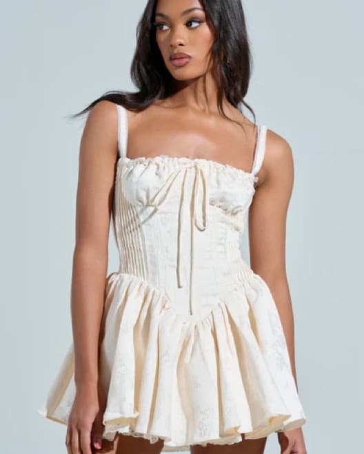 Windsor Flirt It Up Floral Jacquard Sati - Image 1