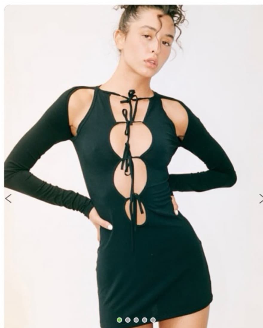With Jean Cutout - Image 1