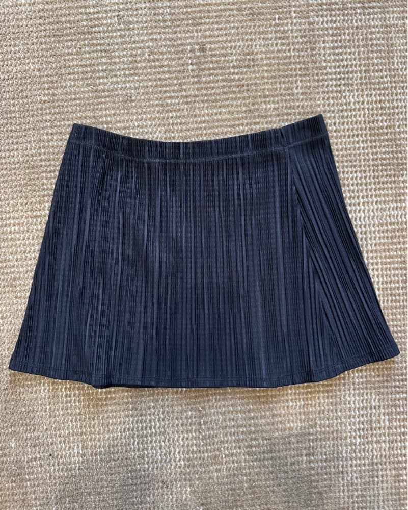 Black Mini Skirt - Image 1