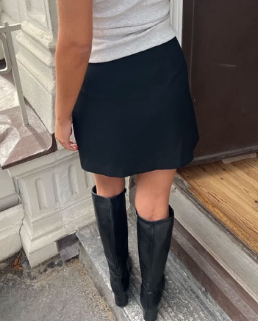 Djerf Ave Must Have Mini Skirt - Image 4