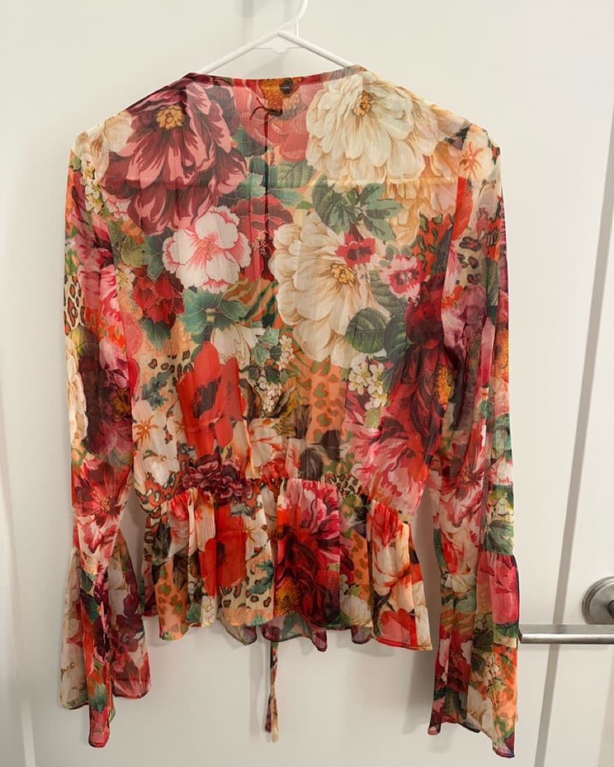 Guess Floral Top - Size S - Image 2