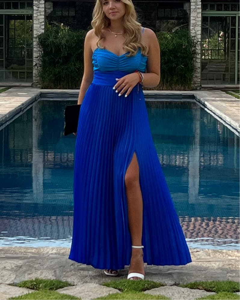 Blue Color Block Maxi Dress With Cut Out - Image 2