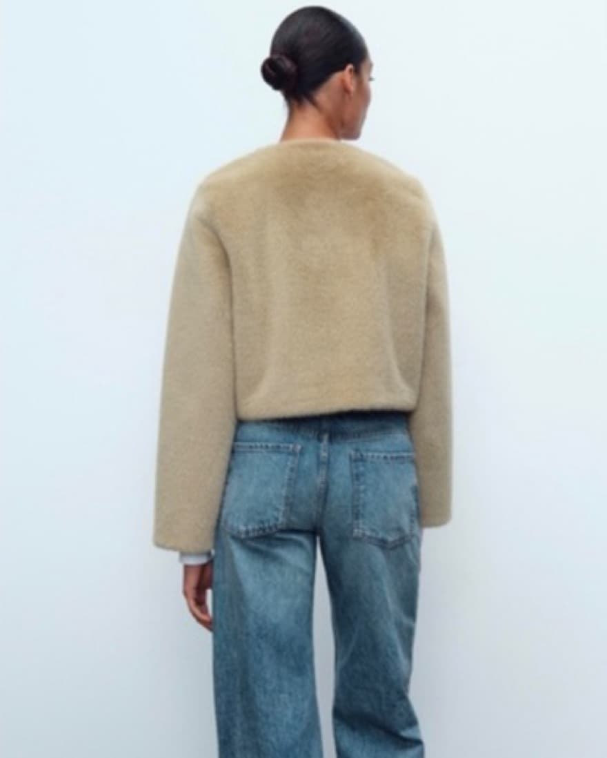 Cropped Taupe Fur - Image 2