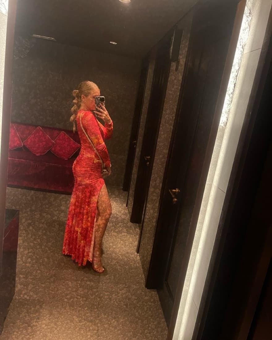 Vibrant Floral Maxi Dress - Image 3