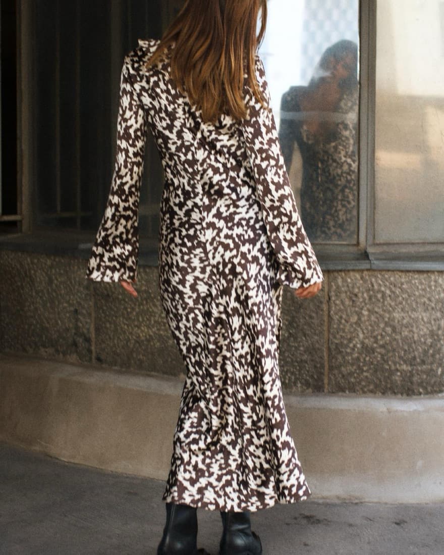 Brown Flowy Dress - Image 2