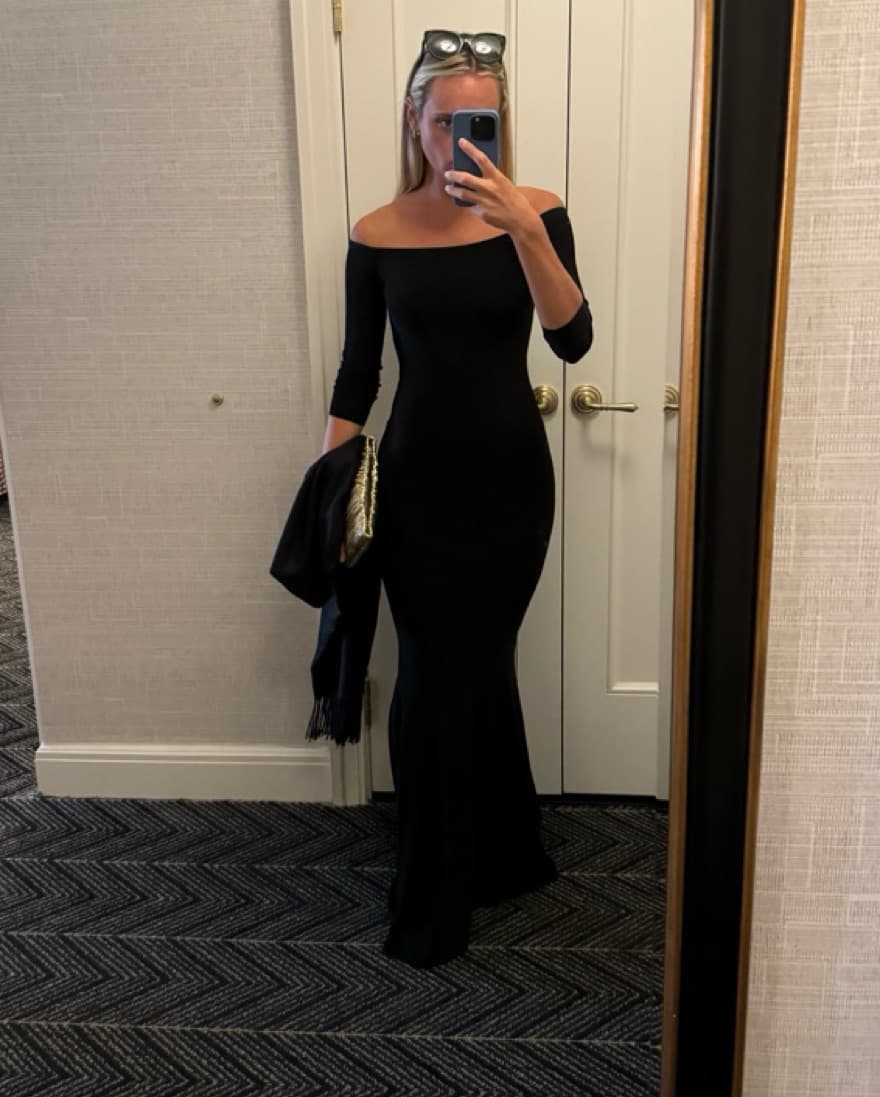 Norma Kamali Black Off The Shoulder Gown - Image 5