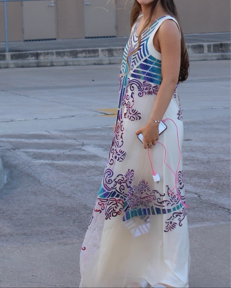 Elegant Patterned Maxi Dress - Image 1