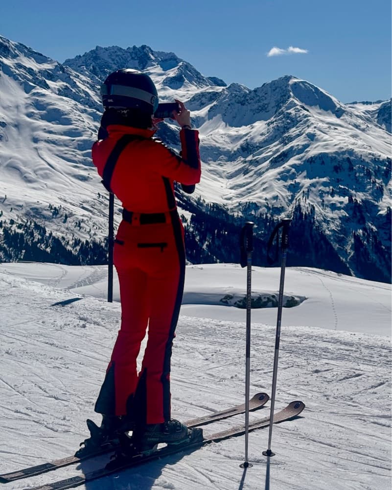 Goldbergh Phoenix Poppy Red Ski Suit - Image 2