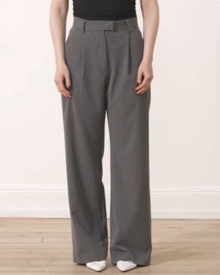 Djerf Avenue Favorite Pants Grey - Image 2