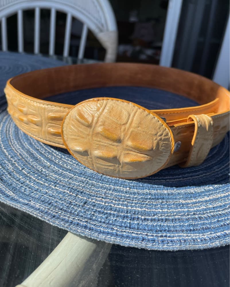 Textured Leather Belt Accent - Image 1