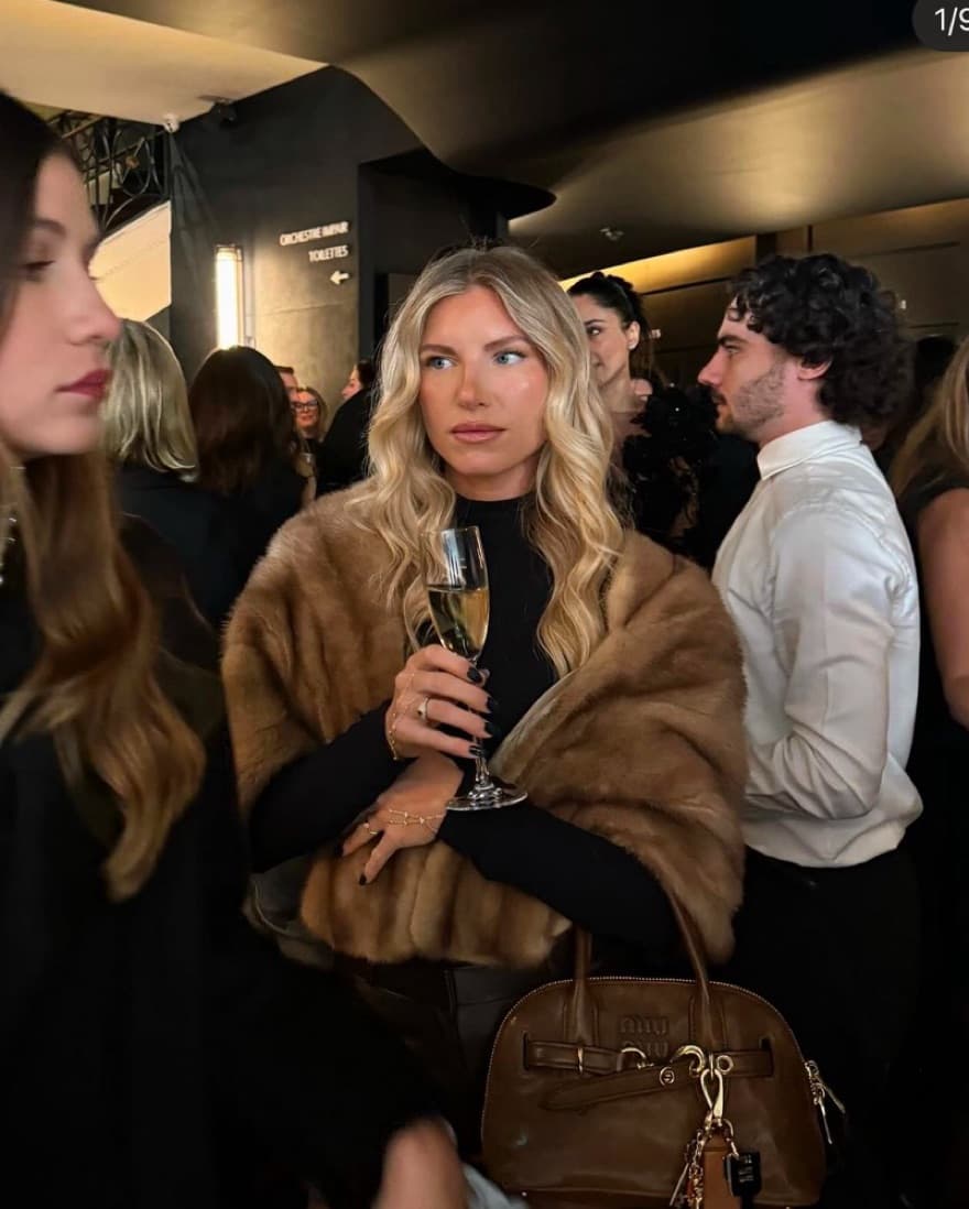 Fur Shawl - Image 1