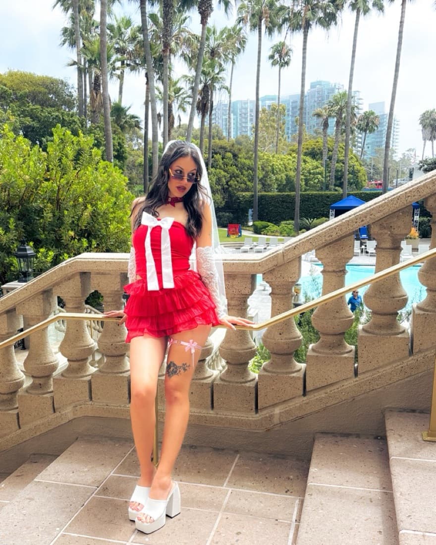 Red Bow 2-Piece Set - Image 1