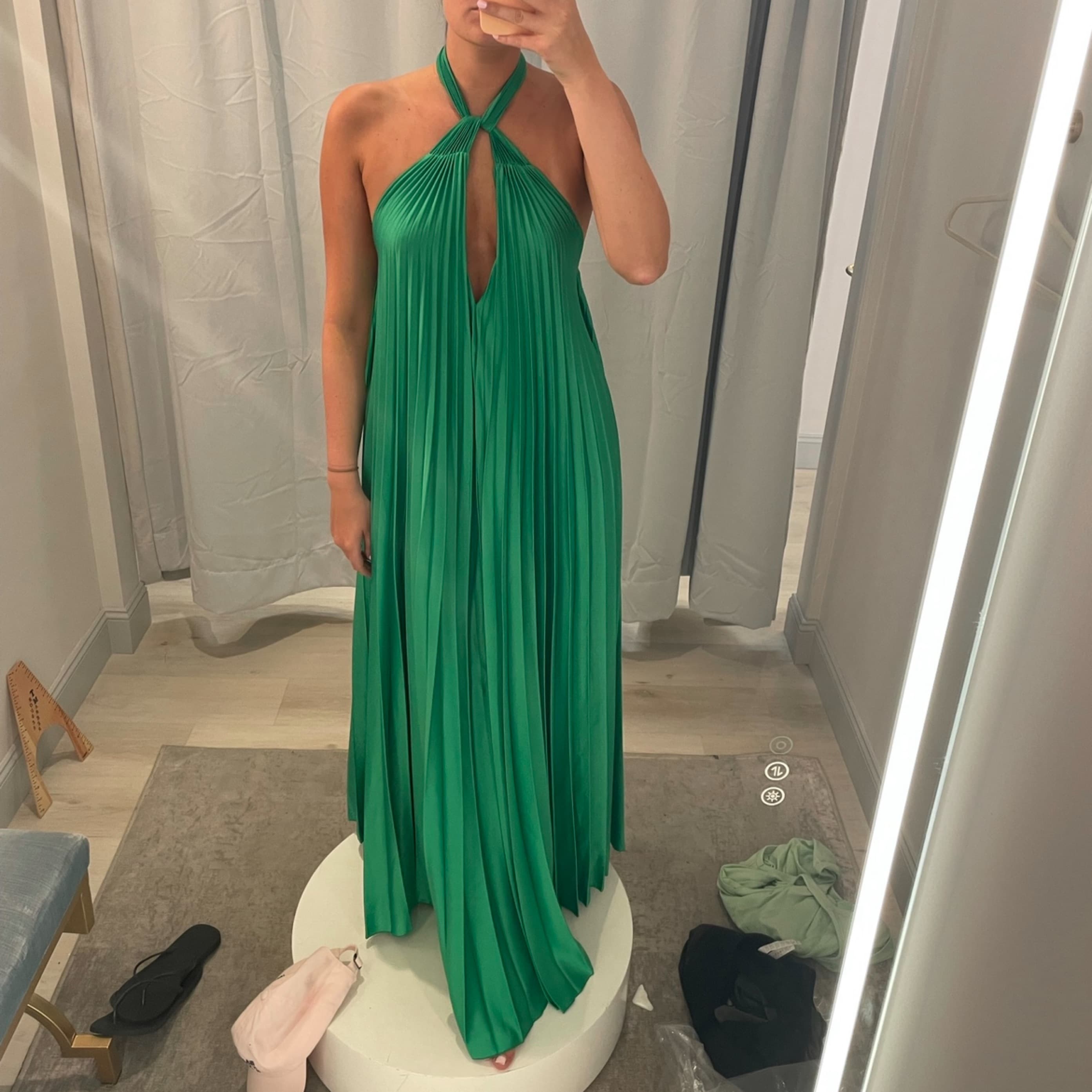 Massimo Dutti Green Pleated Gown - Image 5