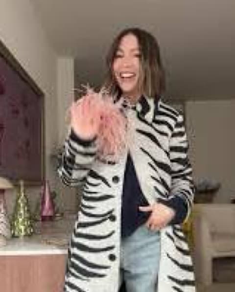 Dillard’s Sydney Silverman Zebra Coat 2 - Image 3
