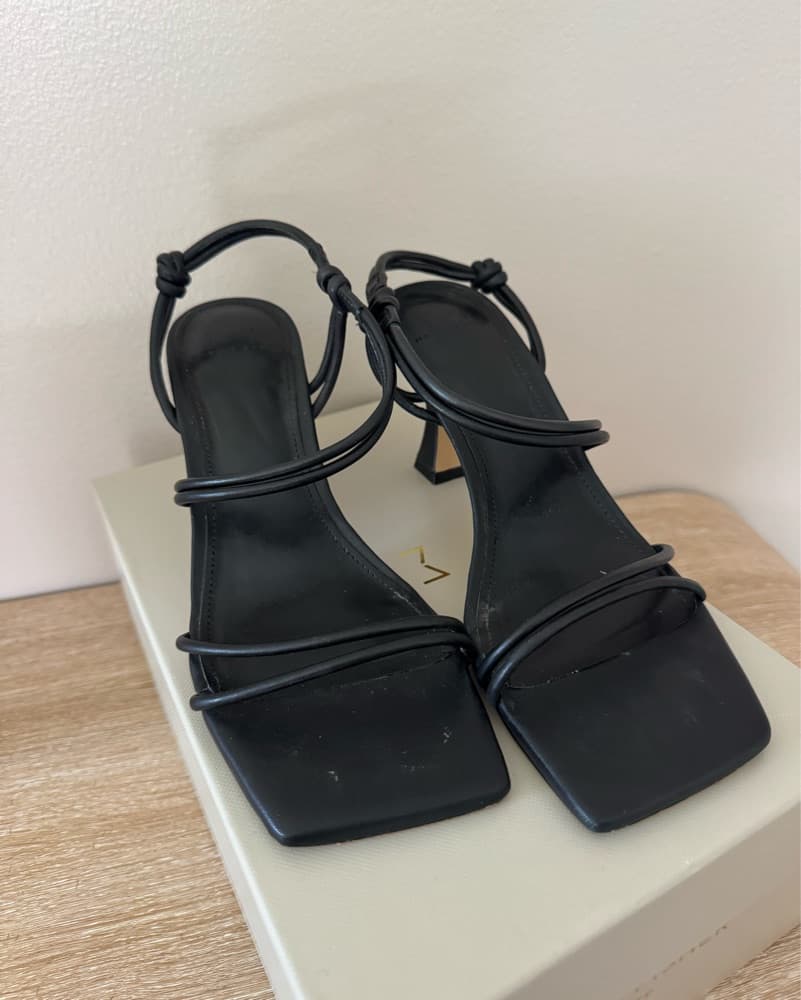 Marc Fisher Davia Black Heels  - Image 4