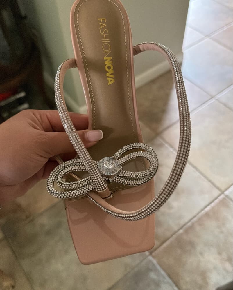 Pink Heels  - Image 2