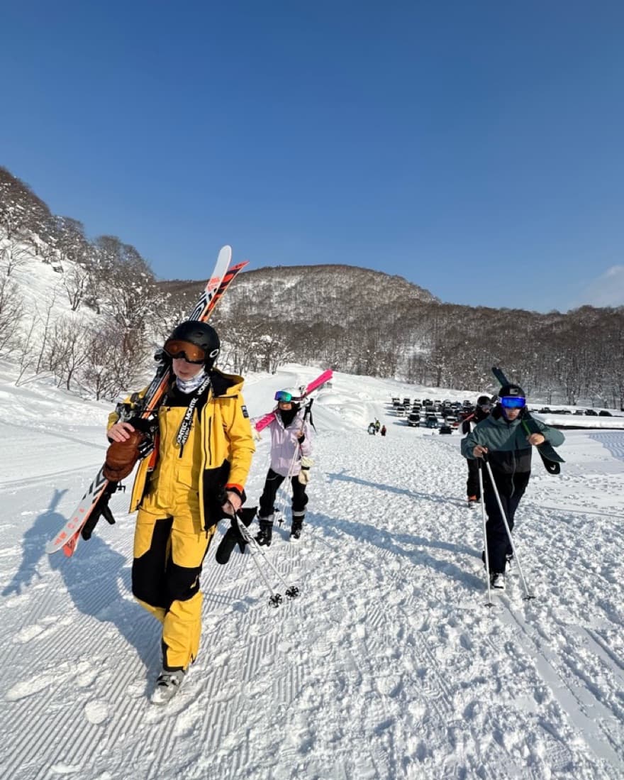 Montec Ski Outfit - Image 4