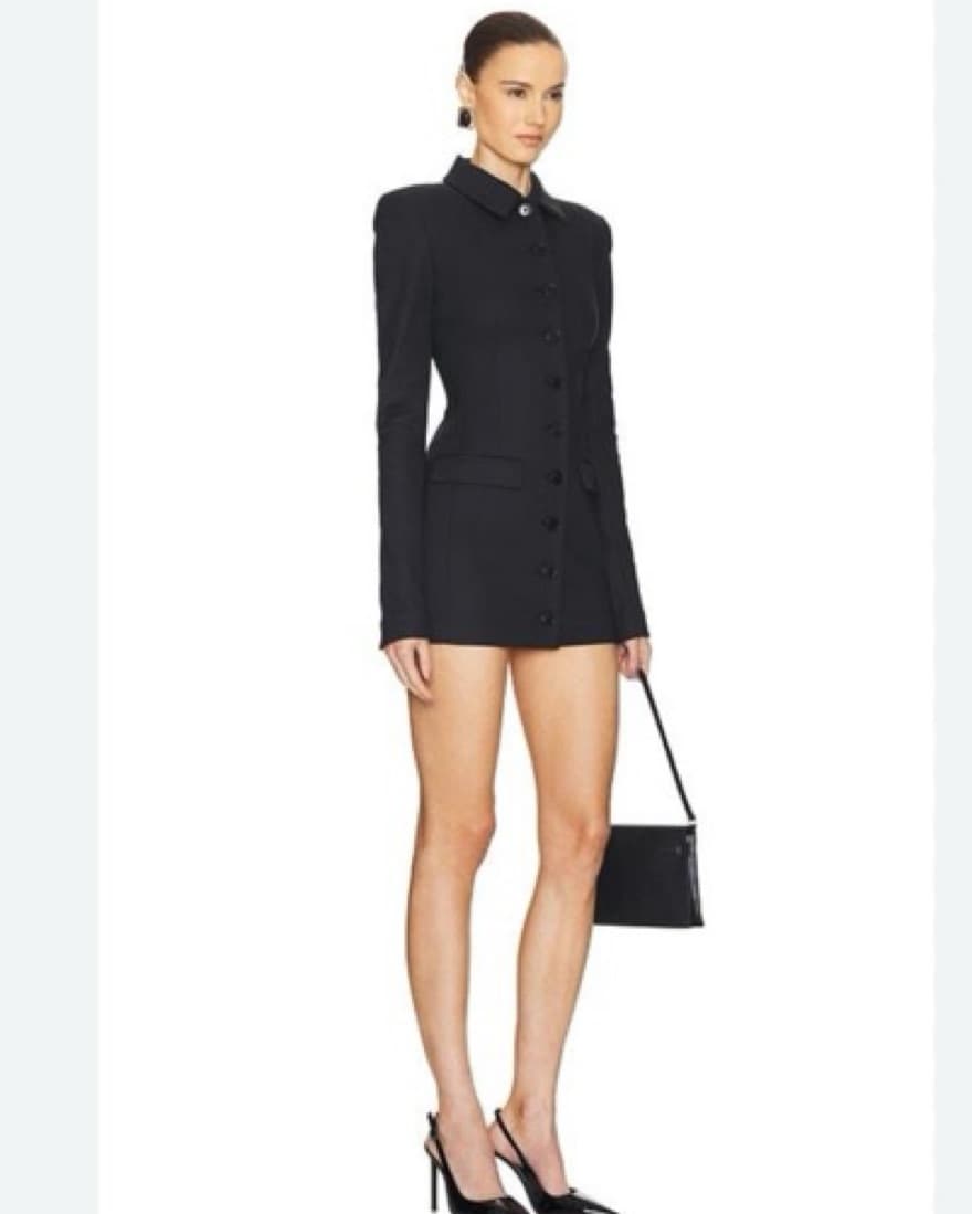 Sleek and Sophisticated Black Dress - Image 2