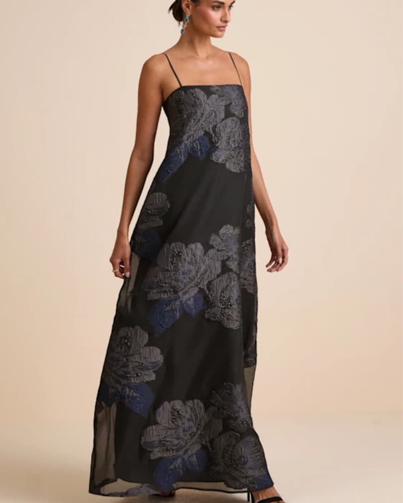 Elegant Floral Maxi Dress - Image 3