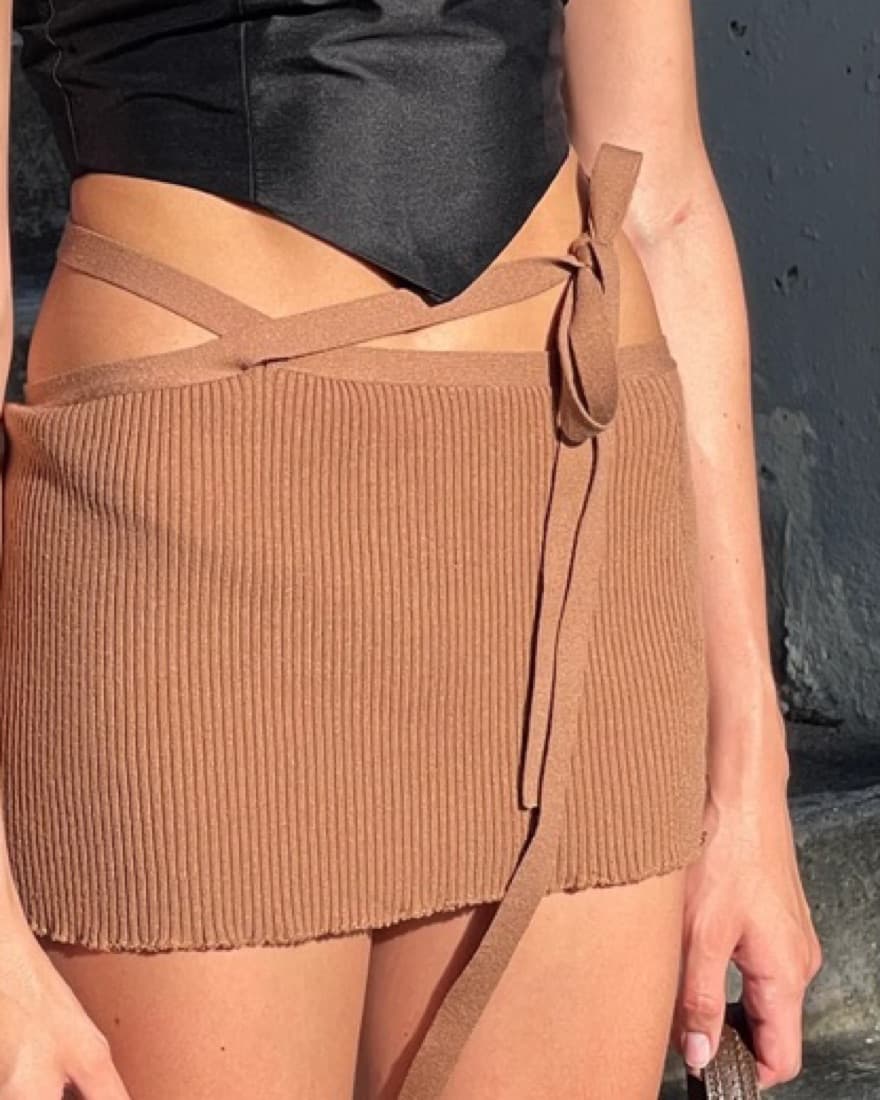 Veceur Knitted Tie Mini Skirt  - Image 3
