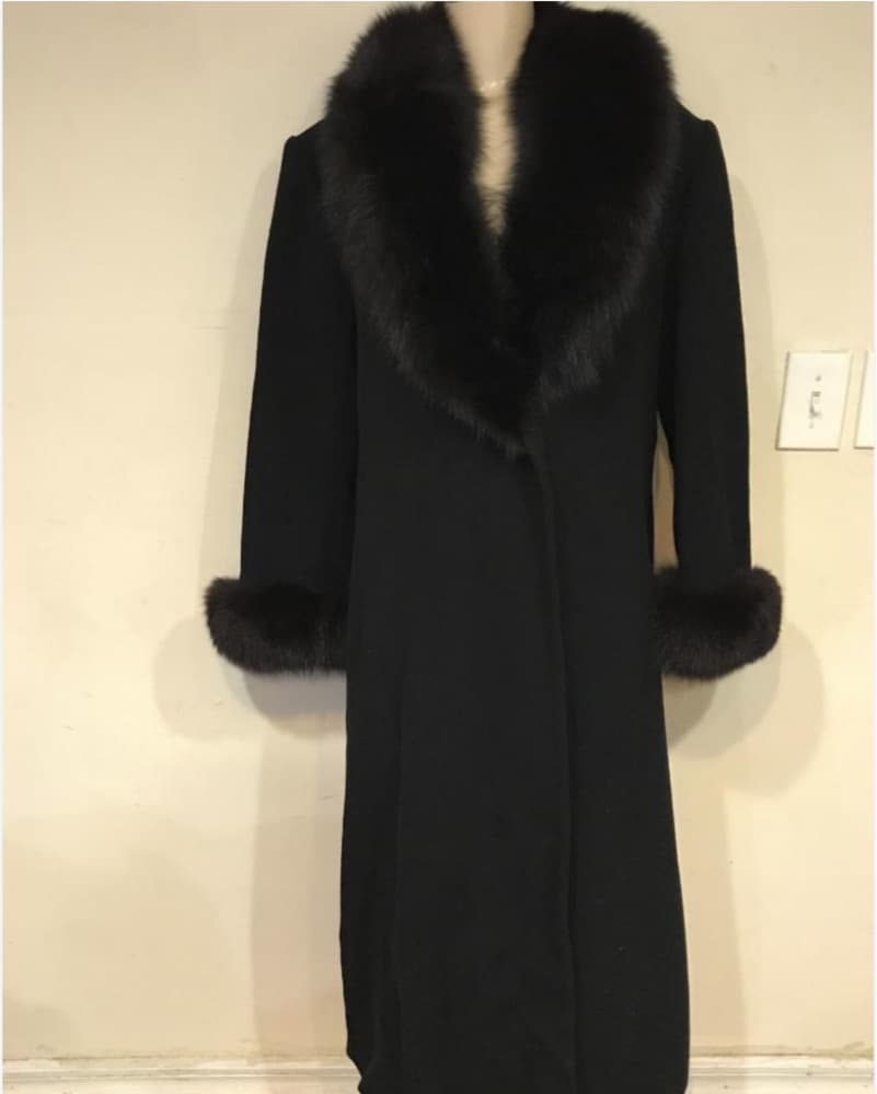 Marvin Richards Women's Black Fur Coat - Image 1