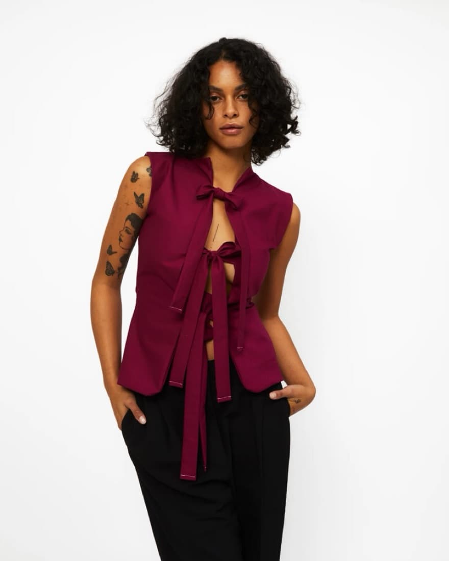 Atelier Tulpe Bowtie Vest Cherry Pink - Image 2
