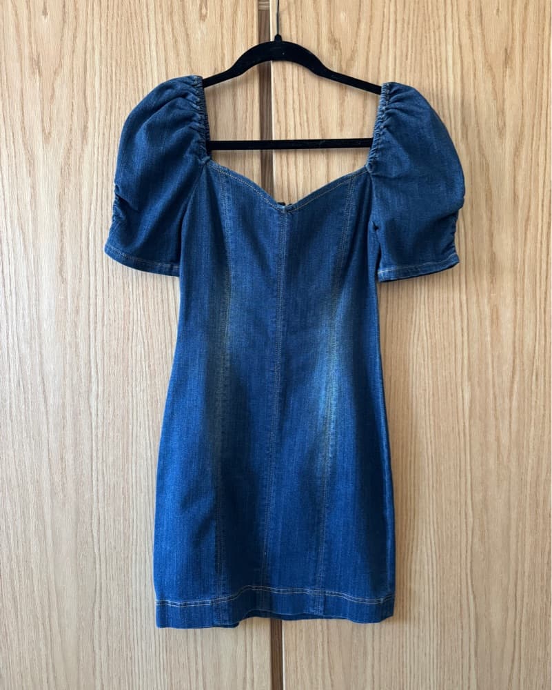 Alice And Olivia Mimi Puff Denim Dress - Image 2