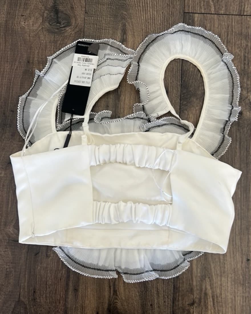 Elliatt Elegant White Floral Crop Top  - Image 5